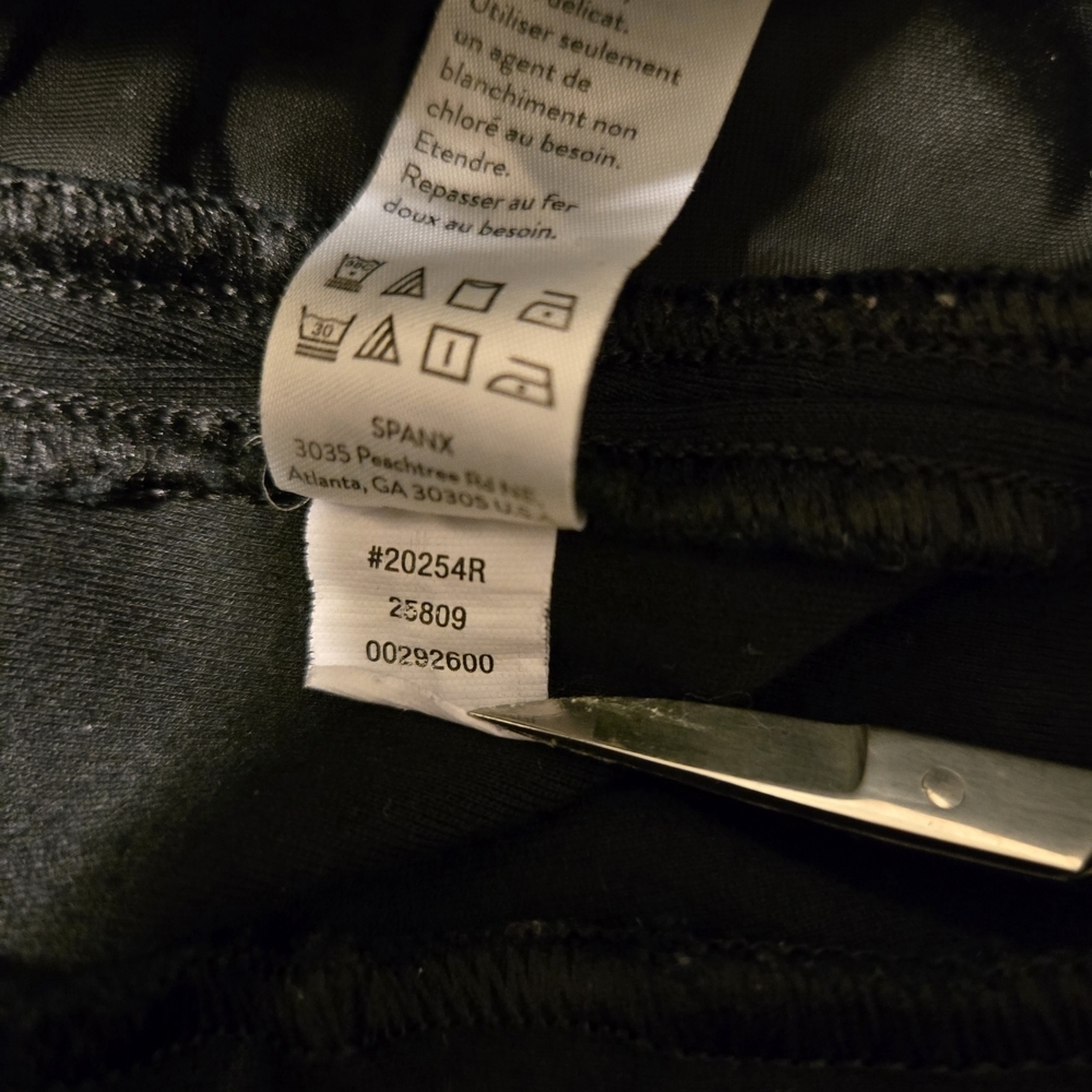 Spanx Supersmooth Ponte Slim Straight Pants Black L - Picture 5 of 6
